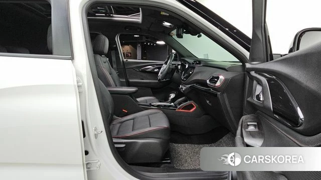 Chevrolet (GM Daewoo) Trailblazer 2020 Белый из Кореи, фото 2