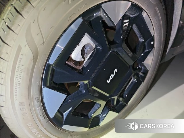 Kia The New Carnival 4th Generation 2024 Черный из Кореи, фото 2