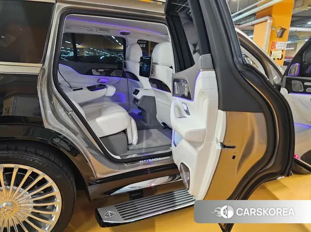 Mercedes-Benz GLS - Class X167 2023 Серебряный двухцветный из Кореи, фото 2