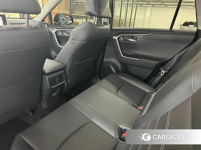 Toyota RAV4 5th Generation 2025 Черный из Кореи, фото 2