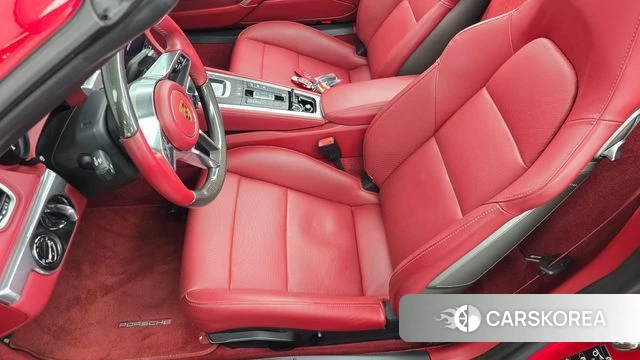 Porsche 718 Boxster 2024 Красный из Кореи, фото 2