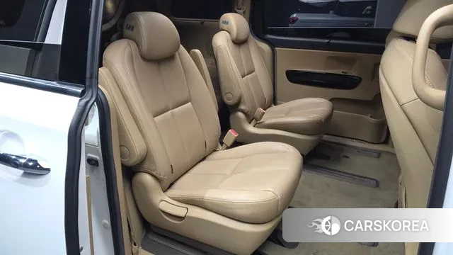 Kia The New Carnival 2018 Белый из Кореи, фото 2