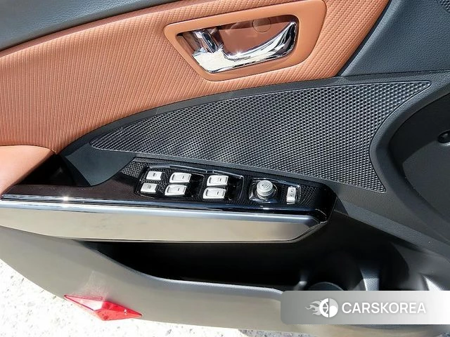 Ssangyong Tivoli Armor 2018 Белый из Кореи, фото 2