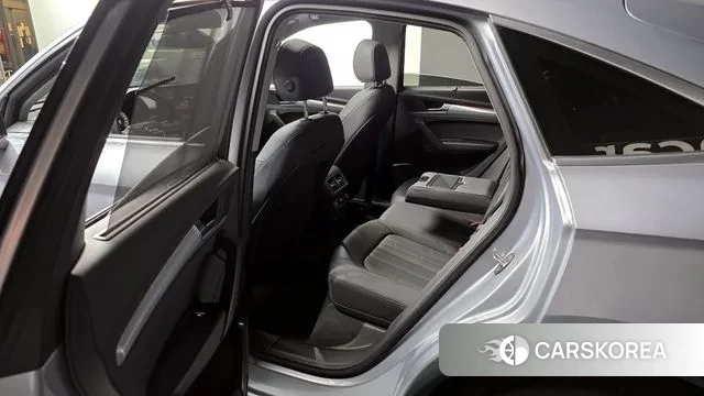 Audi Q5 (FY) 2022 Серебряный из Кореи, фото 2