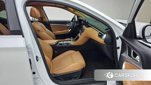 Genesis The New G70 2021 Белый из Кореи, фото 2