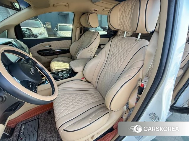 Kia The New Carnival 2019 Белый из Кореи, фото 2