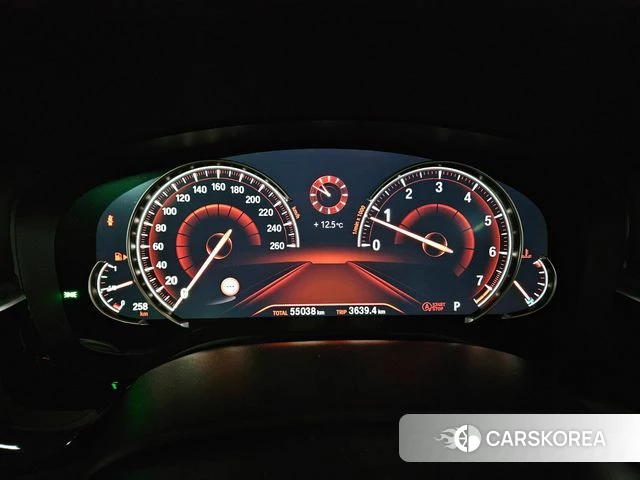 BMW 6 Series GT (G32) 2018 Серебряный из Кореи, фото 2