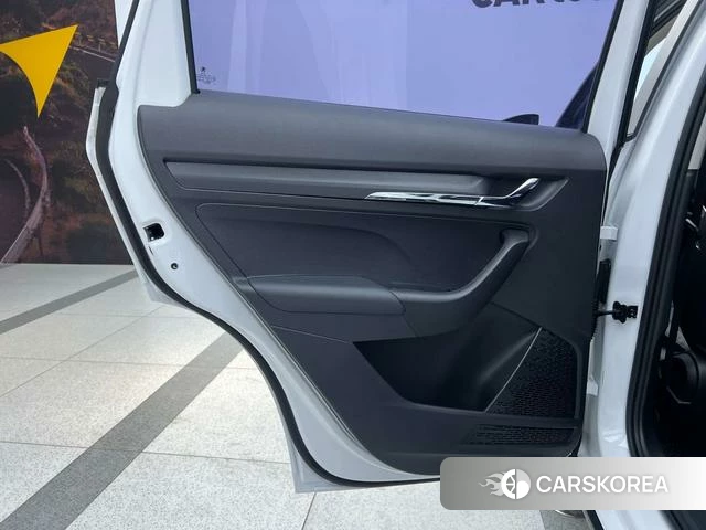 Skoda Komick 2023 Белый из Китая, фото 2
