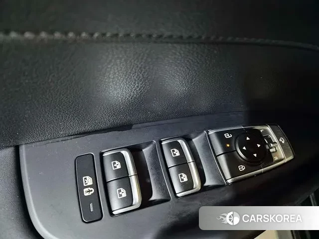 Kia The New K5 3rd generation 2024 Черный из Кореи, фото 2