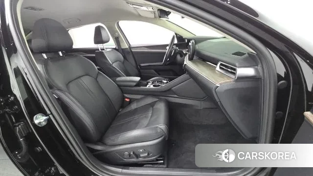 Kia K5 3rd generation 2022 Черный из Кореи, фото 2