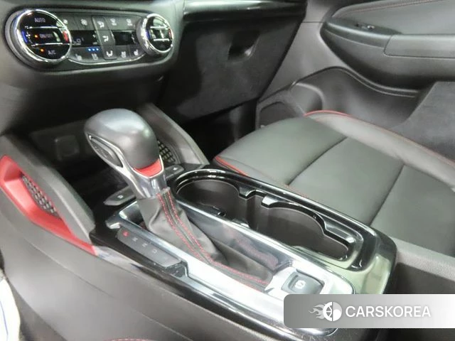 Chevrolet (GM Daewoo) Trailblazer 2021 Белый из Кореи, фото 2
