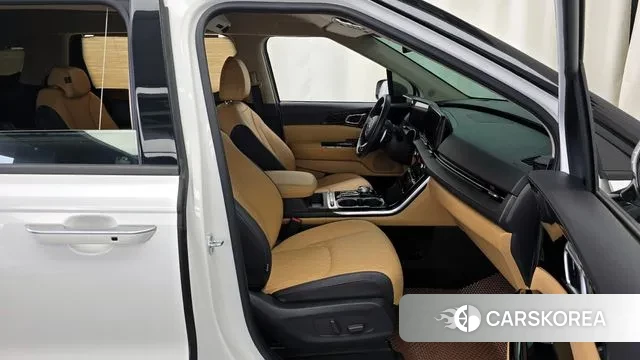 Kia Carnival 4th generation 2021 Белый из Кореи, фото 2