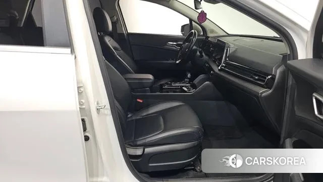 Kia Sportage 5th Generation 2022 Белый из Кореи, фото 2