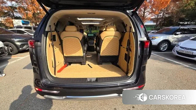 Kia Carnival 4th generation 2021 Серый из Кореи, фото 2