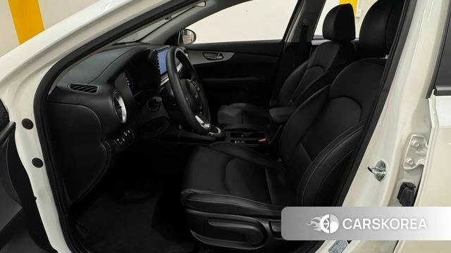 Kia The New K3 2nd generation 2022 Белый из Кореи, фото 2