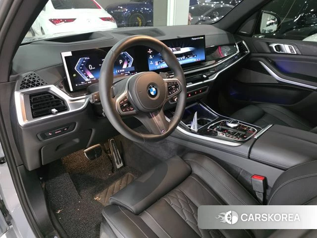 BMW X5 (G05) 2025 Серебристо-серый из Кореи, фото 2