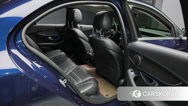Mercedes-Benz C-Class W205 2019 Синий из Кореи, фото 2