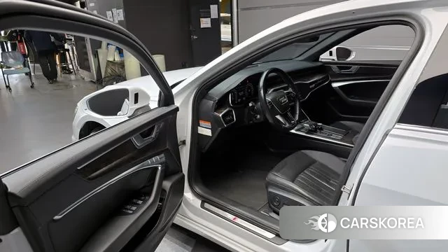 Audi A6 (C8) 2020 Белый из Кореи, фото 2