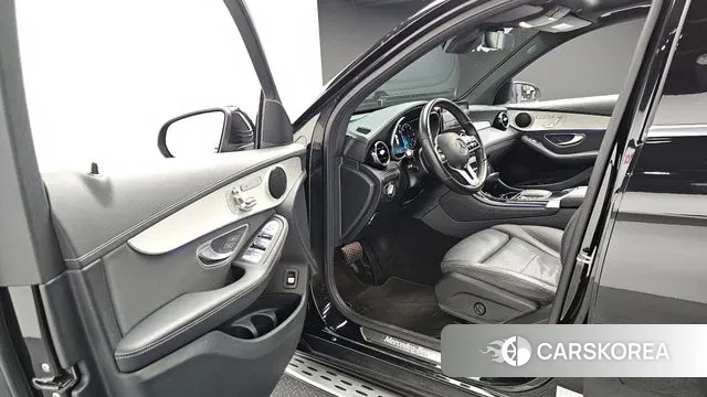 Mercedes-Benz GLC-Class X253 2021 Черный из Кореи, фото 2