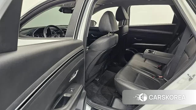 Hyundai Tucson (NX4) 2021 Белый из Кореи, фото 2