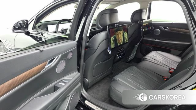 Genesis G80 (RG3) 2024 Черный из Кореи, фото 2