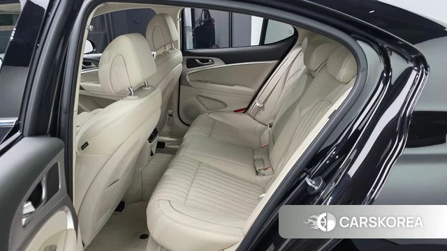 Genesis The New G70 2021 Черный из Кореи, фото 2