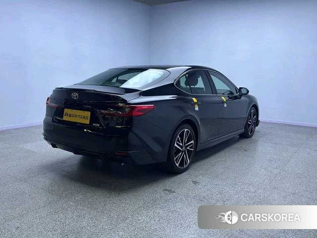 Toyota Camry 2026 Черный из Китая, фото 2