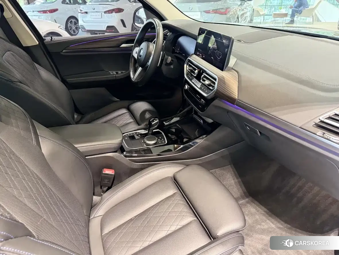 BMW X3 2023 Silver/gray из Китая, фото 2