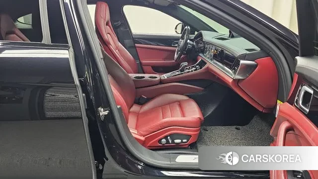 Porsche Panamera (971) 2020 Черный из Кореи, фото 2