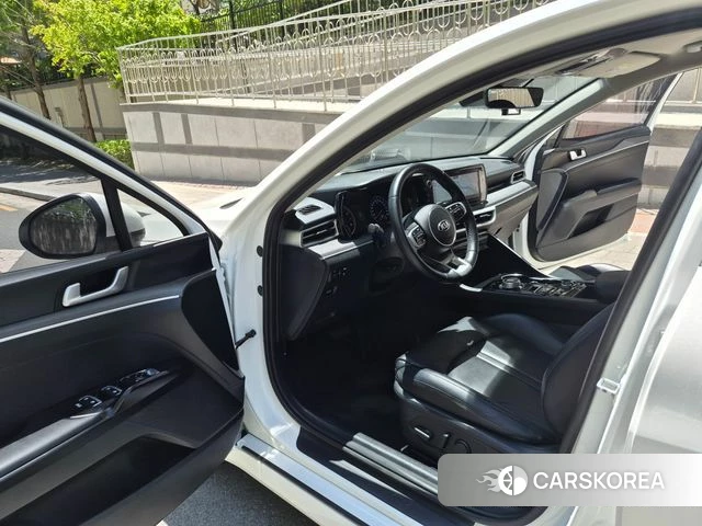 Kia K5 3rd generation 2021 Белый из Кореи, фото 2