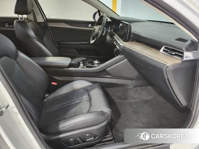 Kia K5 3rd generation 2021 Жемчужный цвет из Кореи, фото 2