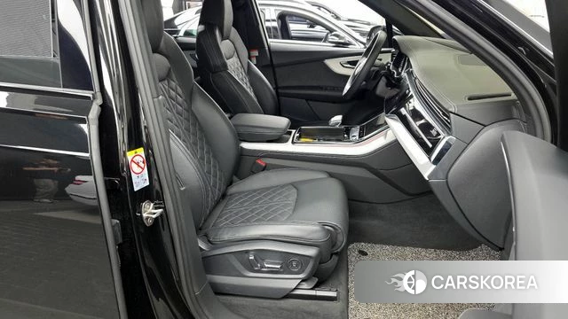Audi Q7 (4M) 2023 Черный из Кореи, фото 2