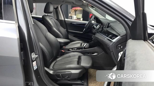 BMW X2 (F39) 2021 Серый из Кореи, фото 2