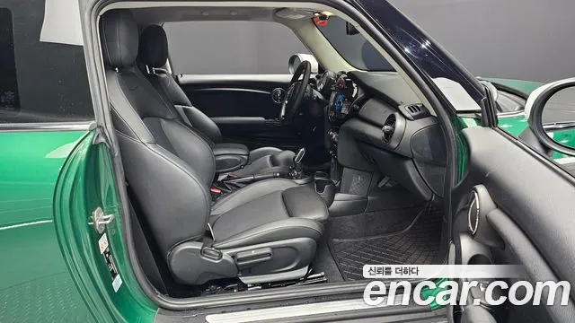 Mini Cooper id 2467890 из Кореи 2