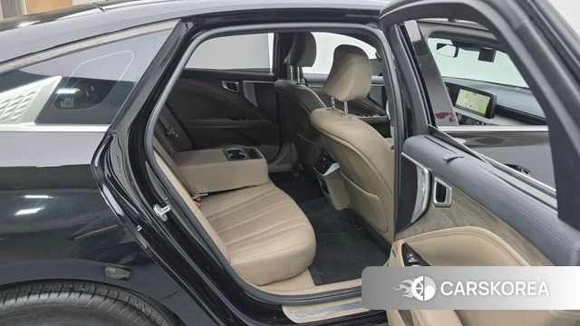 Kia K8 2022 Черный из Кореи, фото 2