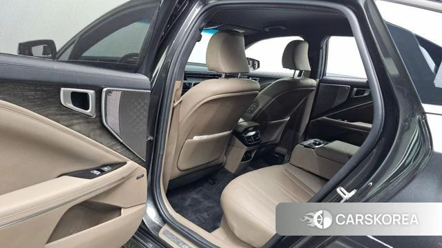 Kia K8 Hybrid 2022 Серый из Кореи, фото 2