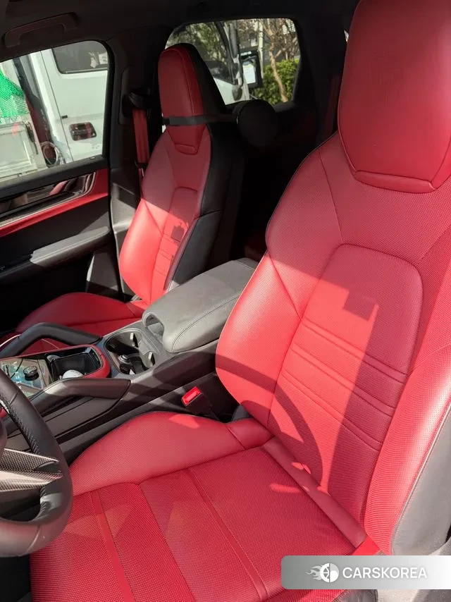 Porsche Cayenne (PO536) 2024 Цвет галактики из Кореи, фото 2