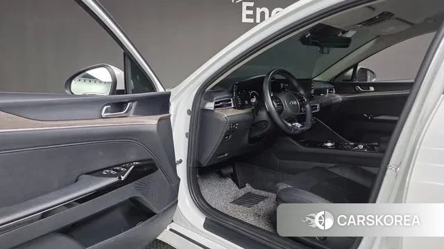 Kia K5 3rd generation 2021 Белый из Кореи, фото 2