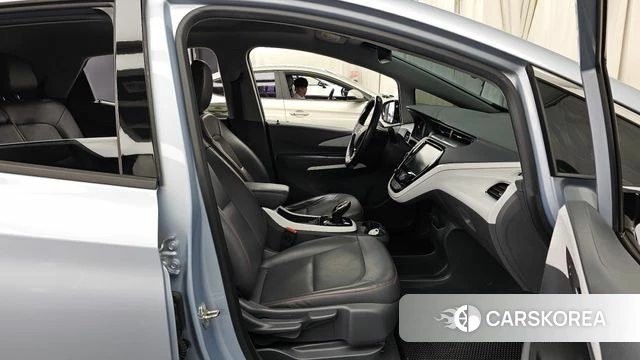 Chevrolet (GM Daewoo) Bolt EV 2018 Небесно-голубой из Кореи, фото 2