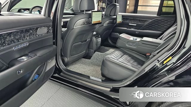 Genesis G90 (RS4) 2024 Черный из Кореи, фото 2