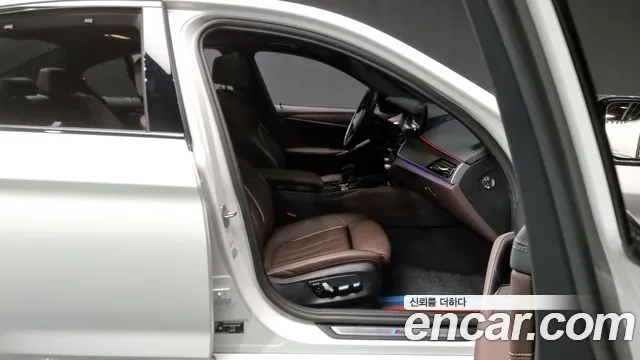 BMW 5 Series (G30) id 2653135 из Кореи 2