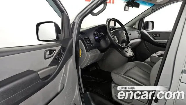 Hyundai The New Grand Starex 2021 Серебряный из Кореи, фото 2