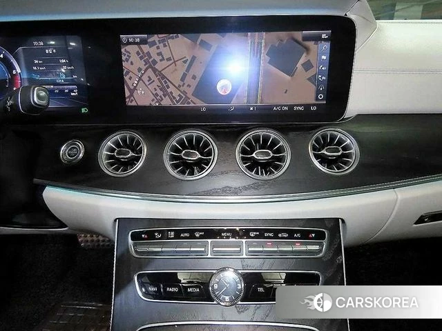 Mercedes-Benz E-Class W213 2018 Черный из Кореи, фото 2