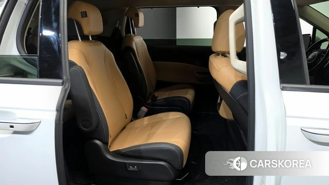 Kia Carnival 4th generation 2022 Белый из Кореи, фото 2