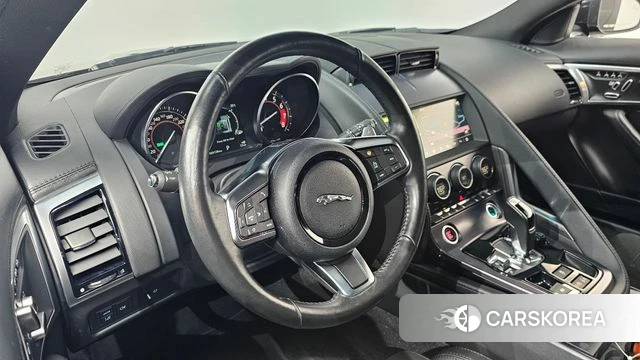 Jaguar F-TYPE 2018 Черный из Кореи, фото 2