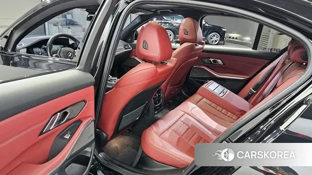 BMW 3 Series (G20) 2022 Черный из Кореи, фото 2