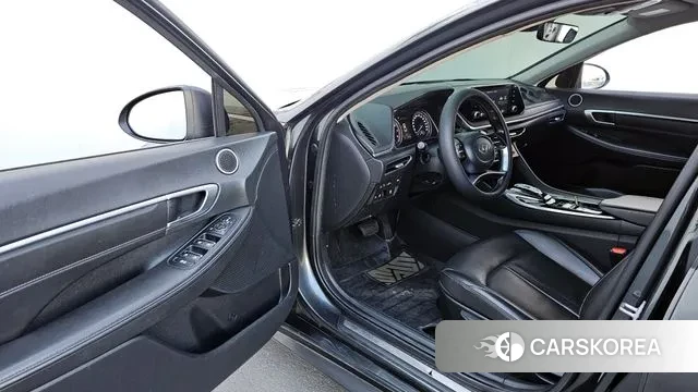 Hyundai Sonata (DN8) 2022 Черный из Кореи, фото 2