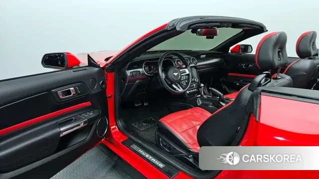 Ford Mustang 2022 Красный из Кореи, фото 2