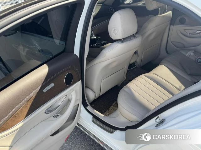 Mercedes-Benz E-Class W213 2020 Белый из Кореи, фото 2
