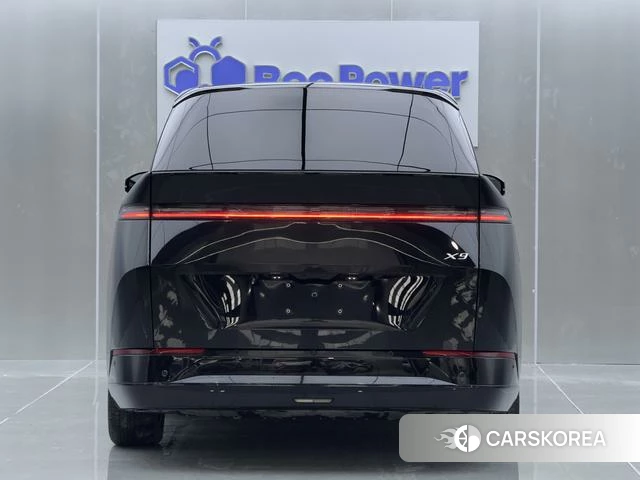 Xiaopeng Motors Xiaopeng X9 2024 Черный из Китая, фото 2